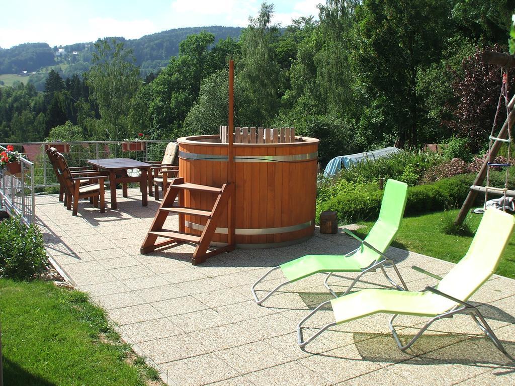Apartments Vecernik Rokytnice Рокитніце-над-Їзероу Екстер'єр фото